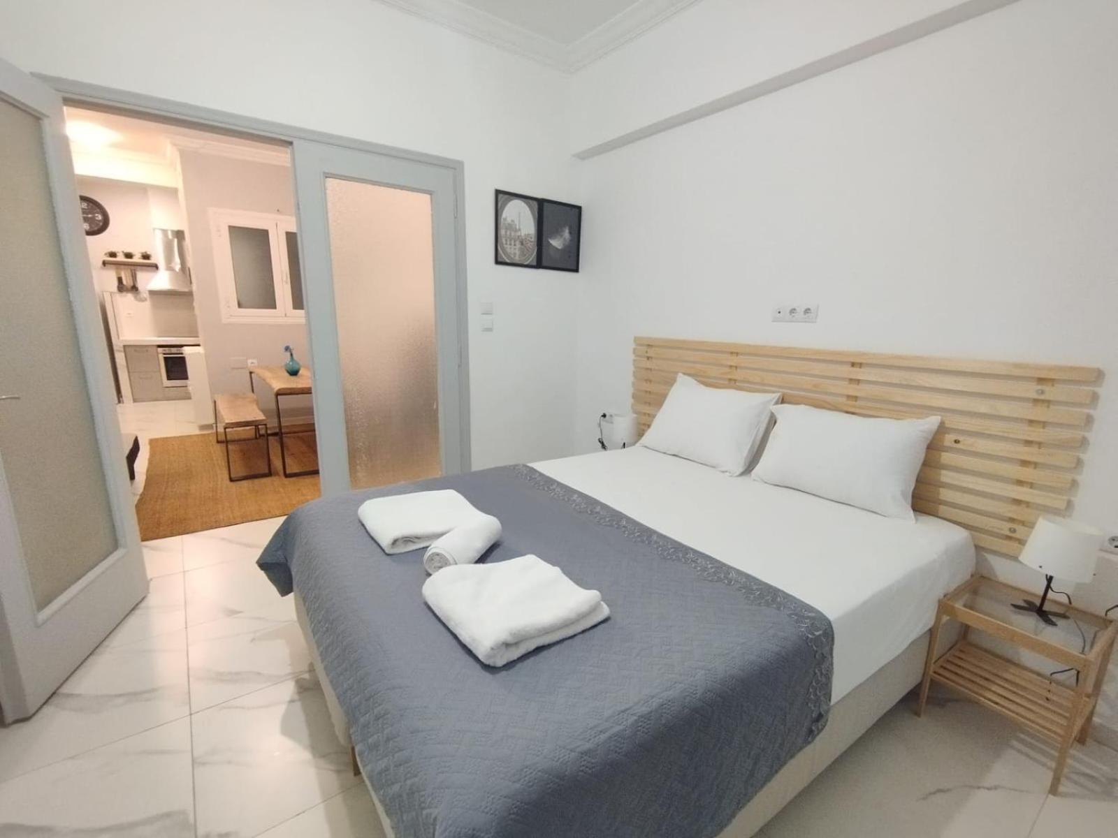 The Omonoia Modern, 3Bd Apartment Atene Esterno foto