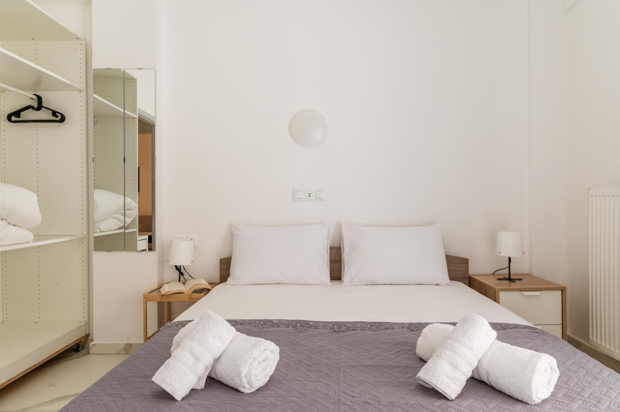 The Omonoia Modern, 3Bd Apartment Atene Esterno foto